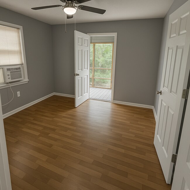 Building Photo - 2120 Mutual Ave