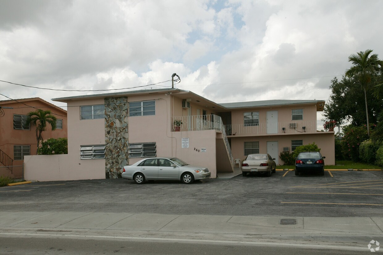 Foto del edificio - 260 NW 57th Ave