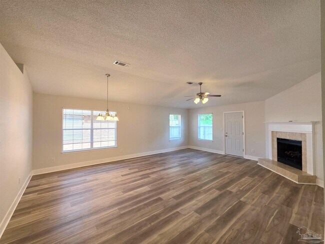 Foto del edificio - 5008 Orlando Ct
