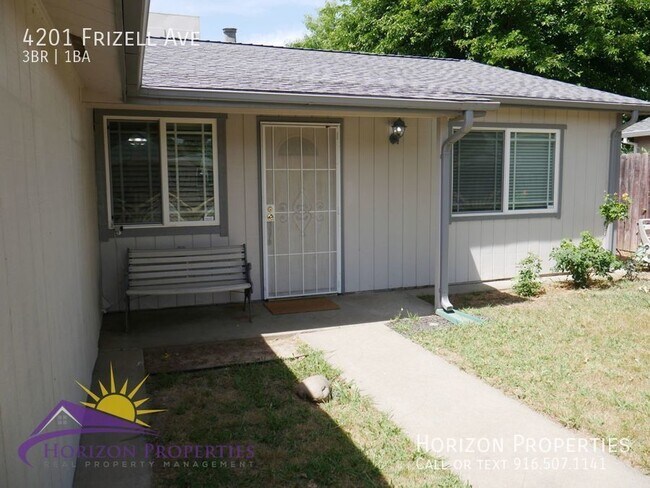 Building Photo - Cozy 3 Bed 1 Bath 1,045 Sq. Ft. Hillsdale ...
