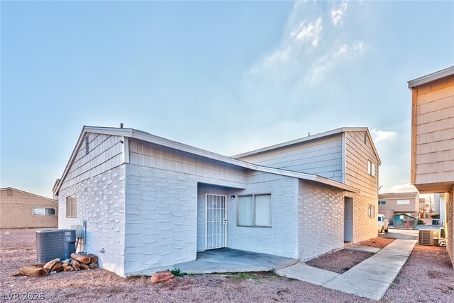 Building Photo - 5198 Greene Ln