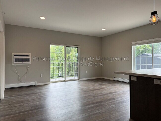 Foto del edificio - 600 8th St S