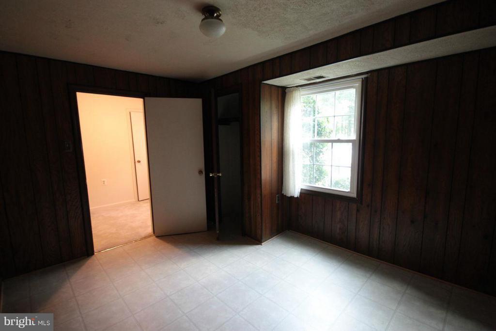 Foto principal - 7901 Central Park Cir