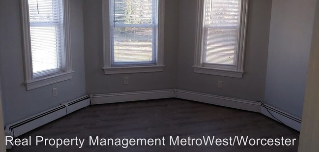 Foto del edificio - 16 Fairview Rd