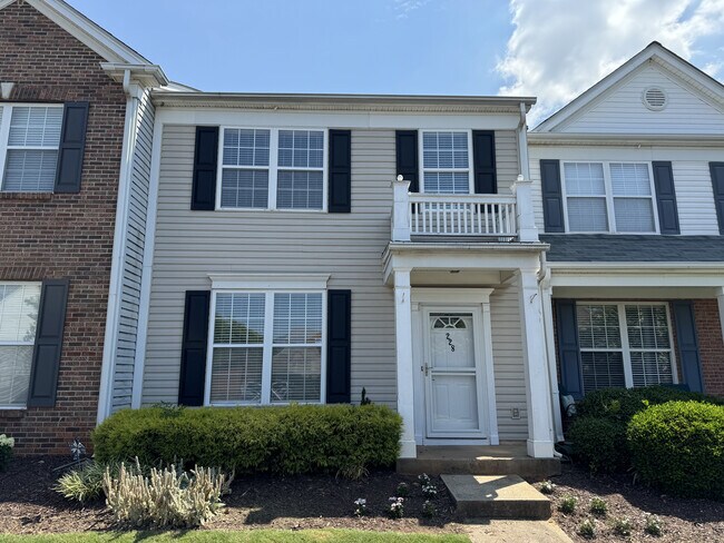 Photo - 228 Braelock Dr House