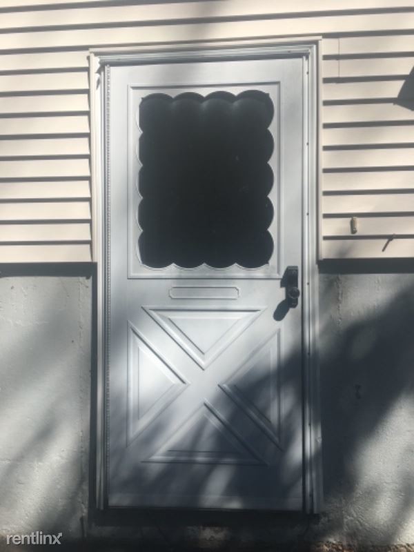 Primary Photo - 1 br, 1 bath Apartment - 702 Highland Ave