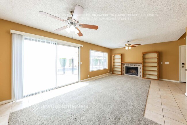 Foto del edificio - 1633 E Wagoner Rd