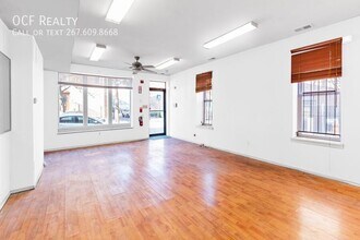 Building Photo - 617 S 18th St