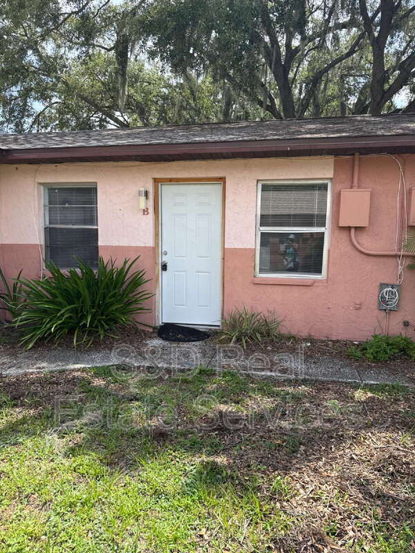 Primary Photo - 3013 Allred Dr