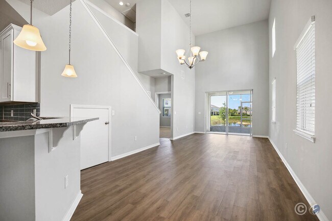 Building Photo - 10950 Verawood Dr