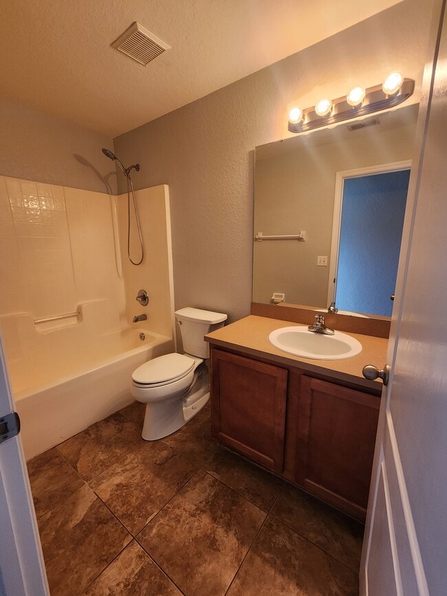 Foto del edificio - 505 Buckshot Ln