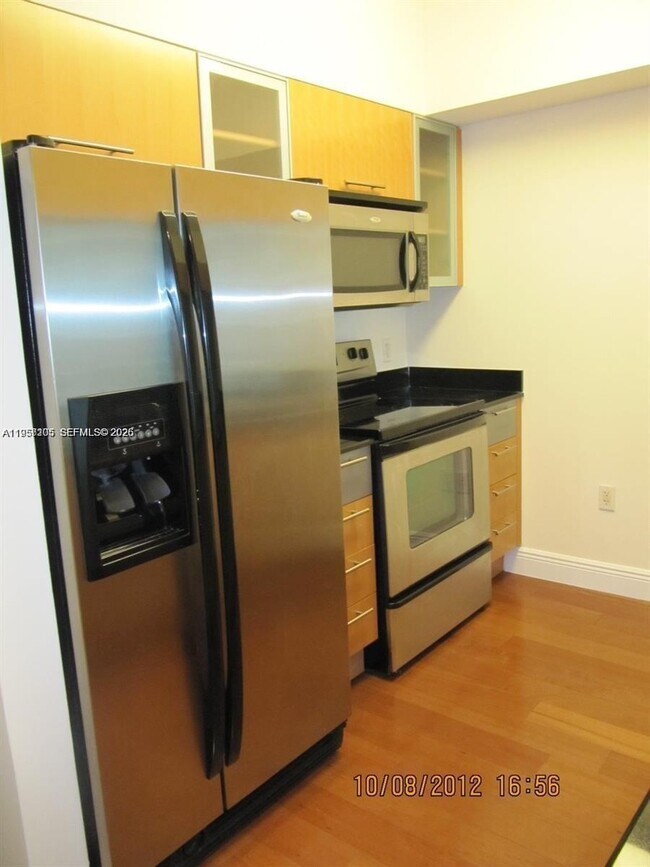 Foto del edificio - 1750 N Bayshore Dr