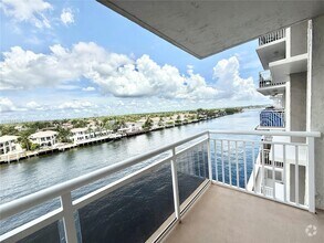 Building Photo - 1600 S Ocean Dr