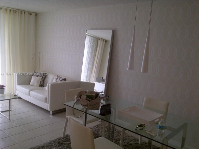 Foto del edificio - 126 SW 17th Rd