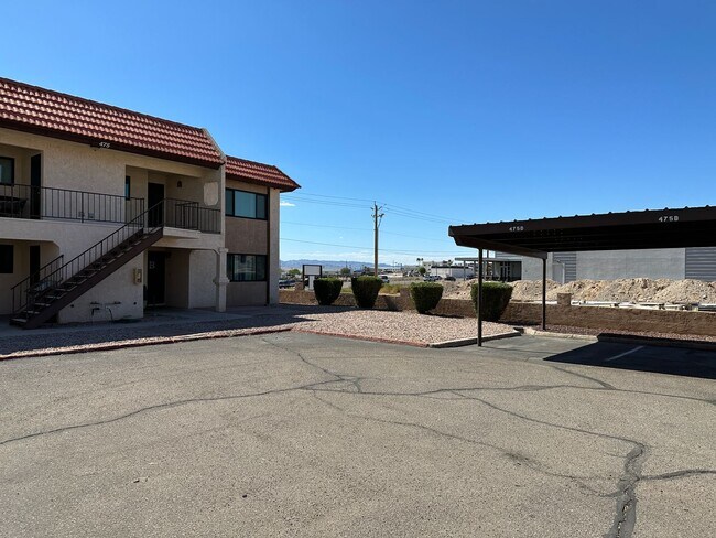 Foto del edificio - 475 N Lake Havasu Ave
