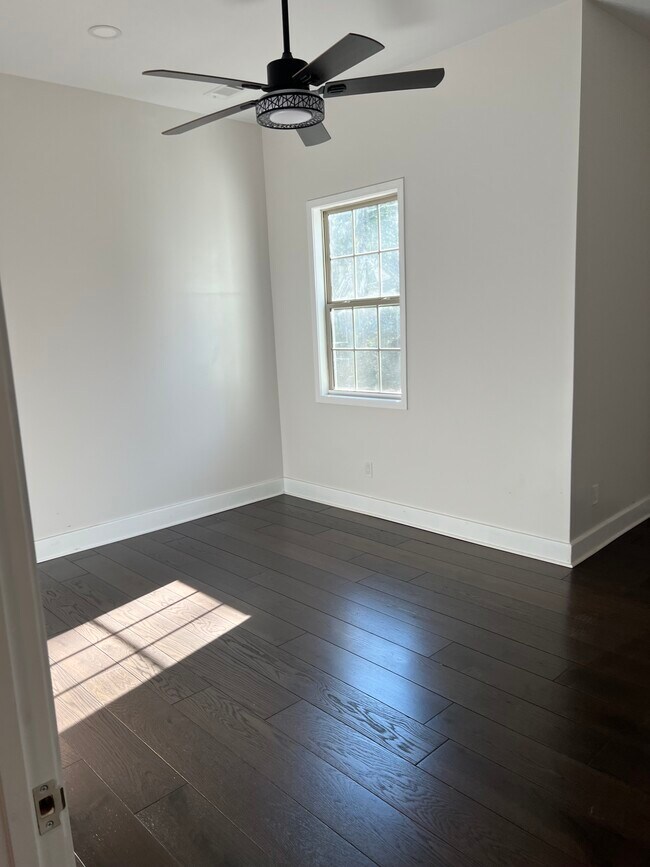 Bedroom 2 - 1668 Spruce St