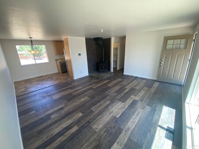 Building Photo - 27 S Tropicana Cir