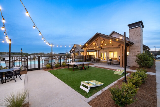 Building Photo - RENDER Stockbridge by Crescent Communities