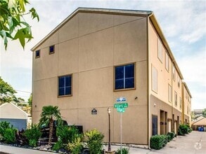 Building Photo - 3615 Edgar Pl