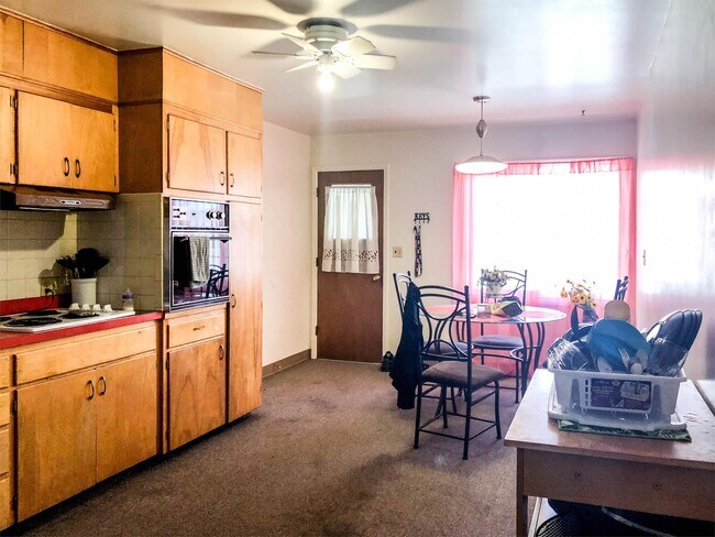 Foto del edificio - 1453 N 5th St