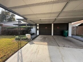 Building Photo - 510 Witter St