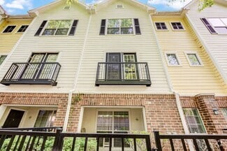 Building Photo - 9200 Westheimer Rd