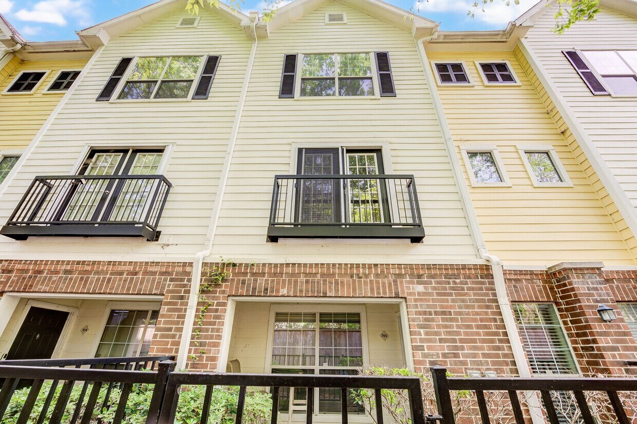 Primary Photo - Home in a gated community with no back nei...
