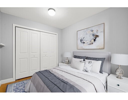 Building Photo - 1 US-1