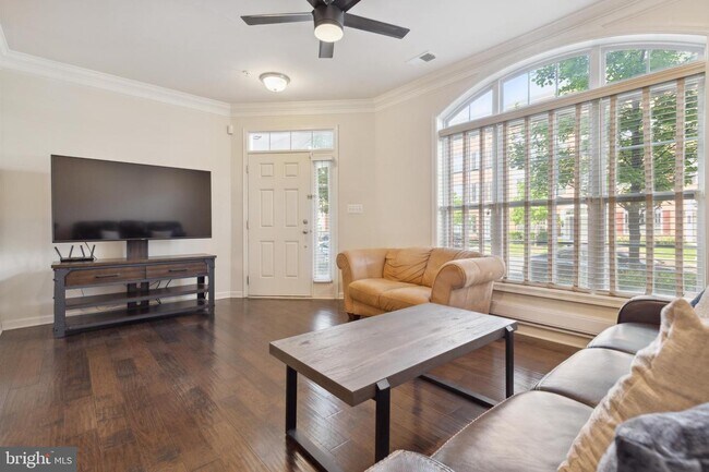 Foto del edificio - 23468 Belvoir Woods Terrace