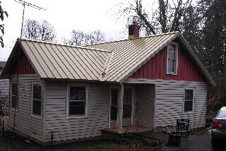 Primary Photo - Charming Cottage in White Salmon, WA.