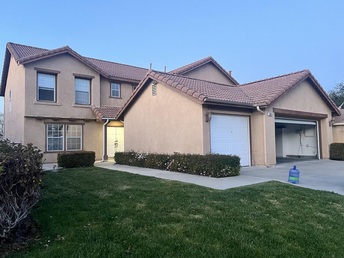 Foto principal - 361 Adirondack Dr
