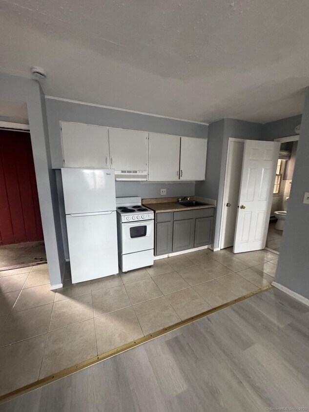 Foto principal - 240 Oak St