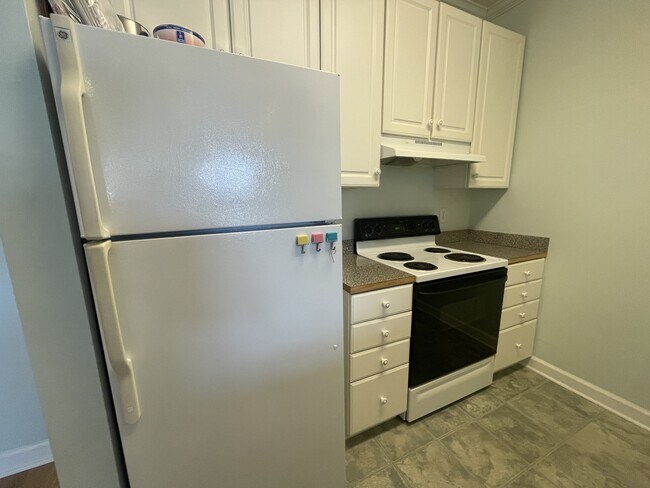 Building Photo - 701 Copperline Dr