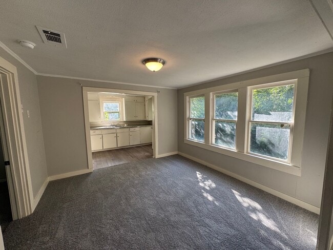 Building Photo - 13700 Woodway Dr