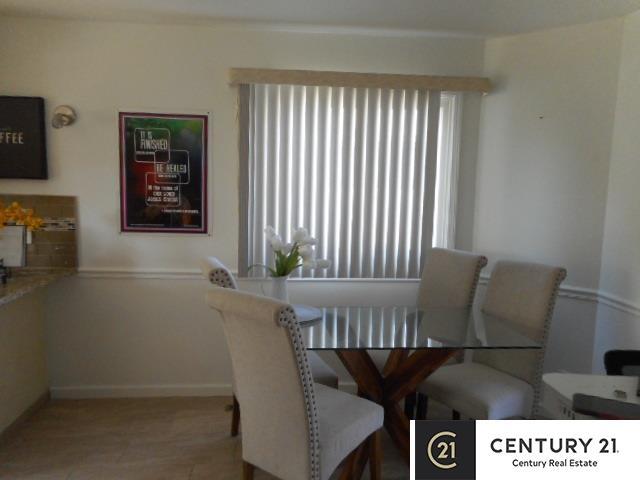 Foto del edificio - 13418 Chandler St