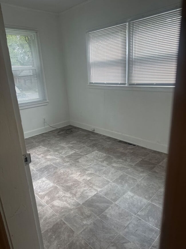 Foto del edificio - 3 Bedroom Single Family Home