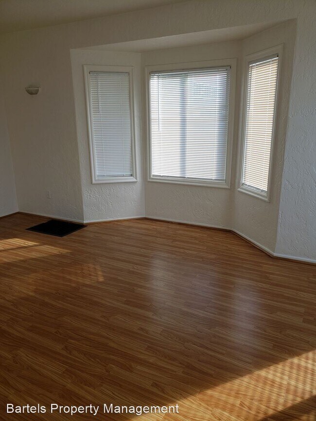 Building Photo - 1 br, 1 bath House - 500 Civic Center