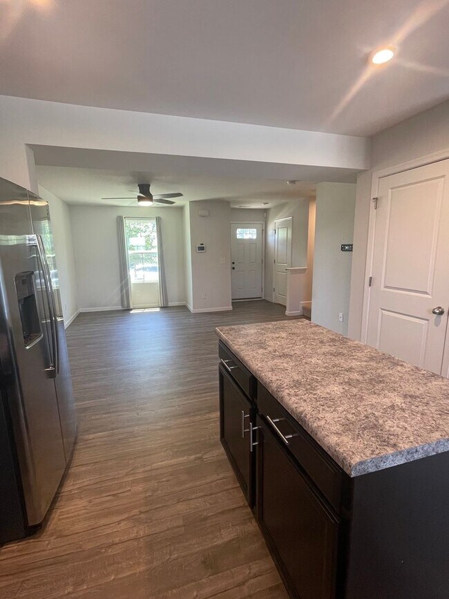 Foto del edificio - 1245 Havenbrook Dr
