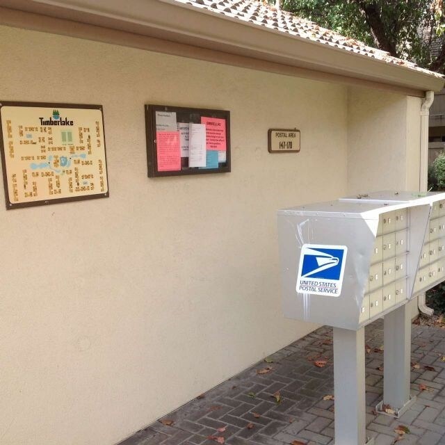 Foto del edificio - 3701 Colonial Dr