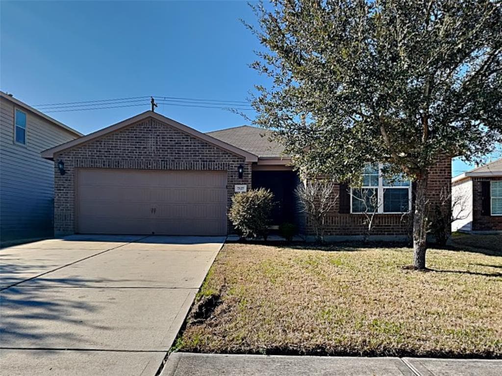 Foto principal - 7127 Acacia Ln