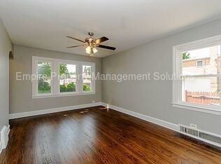 Building Photo - 548 E 103rd St