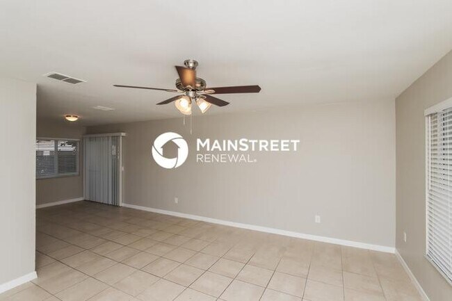 Foto del edificio - 3 Bedroom Pet-Friendly Home in PALM BAY, FL with Main Street Renewal