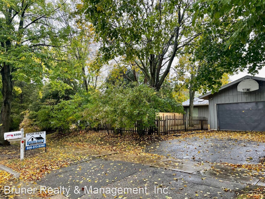 Primary Photo - 4 br, 2 bath House - 6506 Putnam Road