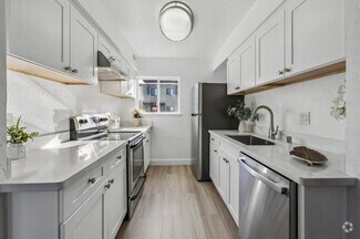 Building Photo - 3213 Admiralty Ln