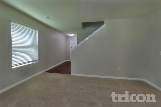 Foto del edificio - 10115 Dawson Hill Lane