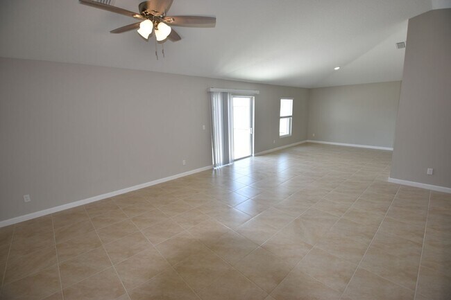 Foto del edificio - 4014 SW McCandless St
