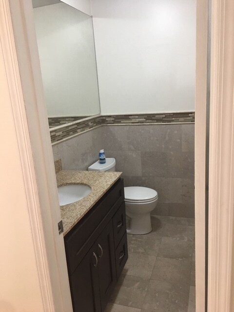 Foto del edificio - 120 Woodmere Dr