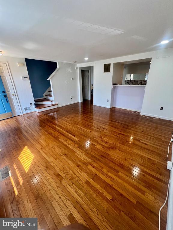 Foto del edificio - 16851 Toms River Loop