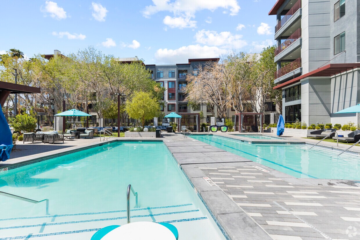 Elysian at Hughes Center Apartments 3768 Howard Hughes Pky Las Vegas