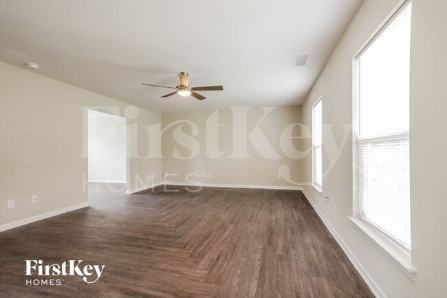Building Photo - 1418 Galesburg St